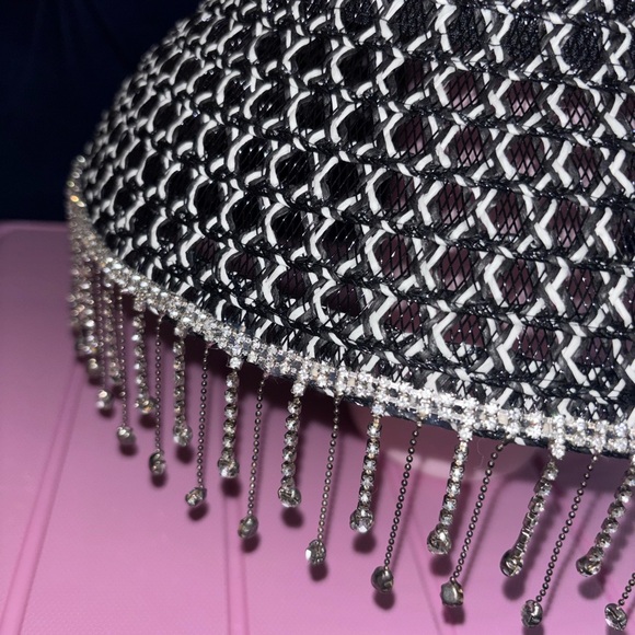 Elegant Black and Silver Women's Hat - Picture 2 of 4